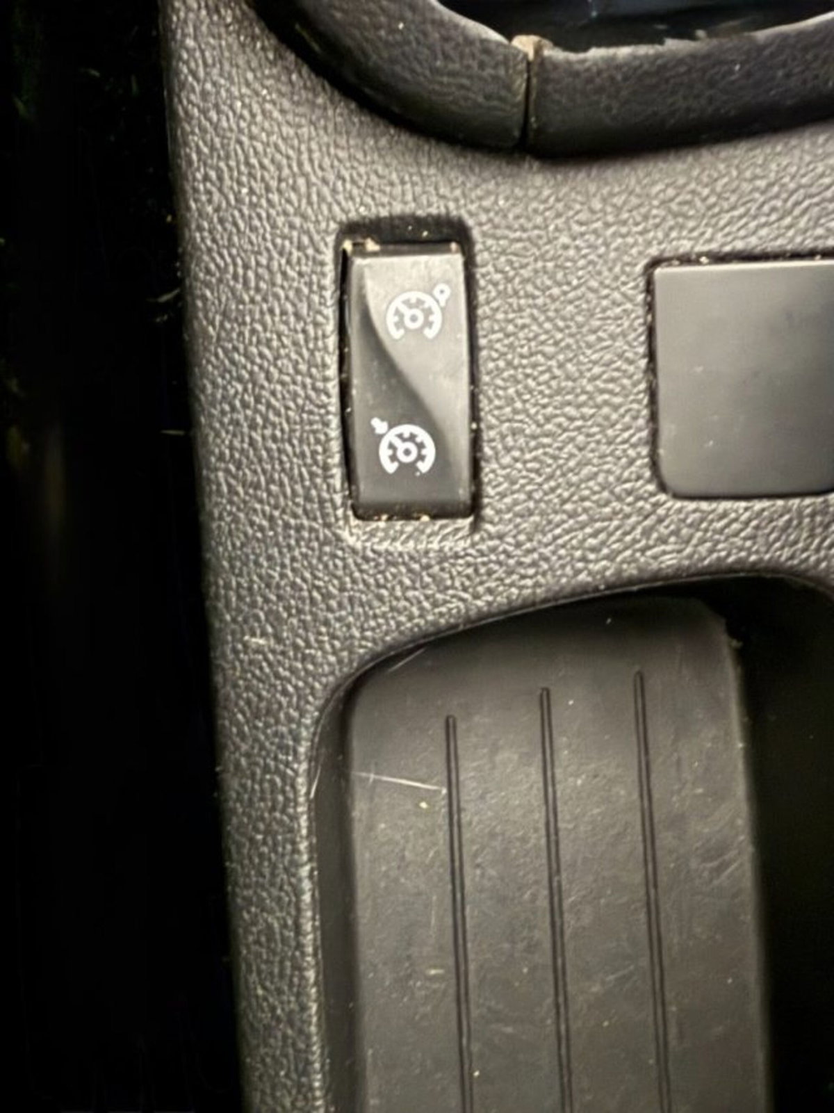 Renault Clio 1.2 75 CV 5 porte Duel (16)