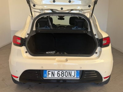 Renault Clio 1.2 75 CV 5 porte Duel (7)