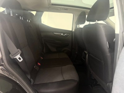Nissan Qashqai 1.2 DIG-T Visia (18)