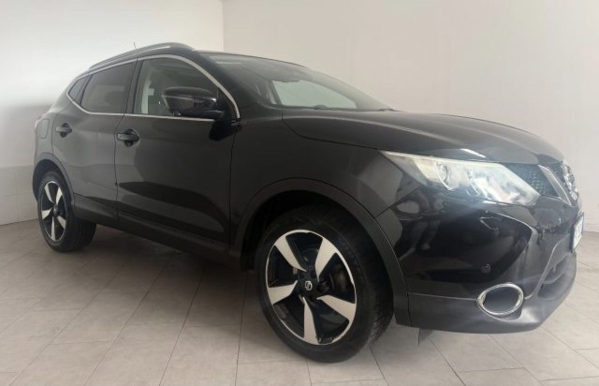 Nissan Qashqai 1.2 DIG-T Visia (2)