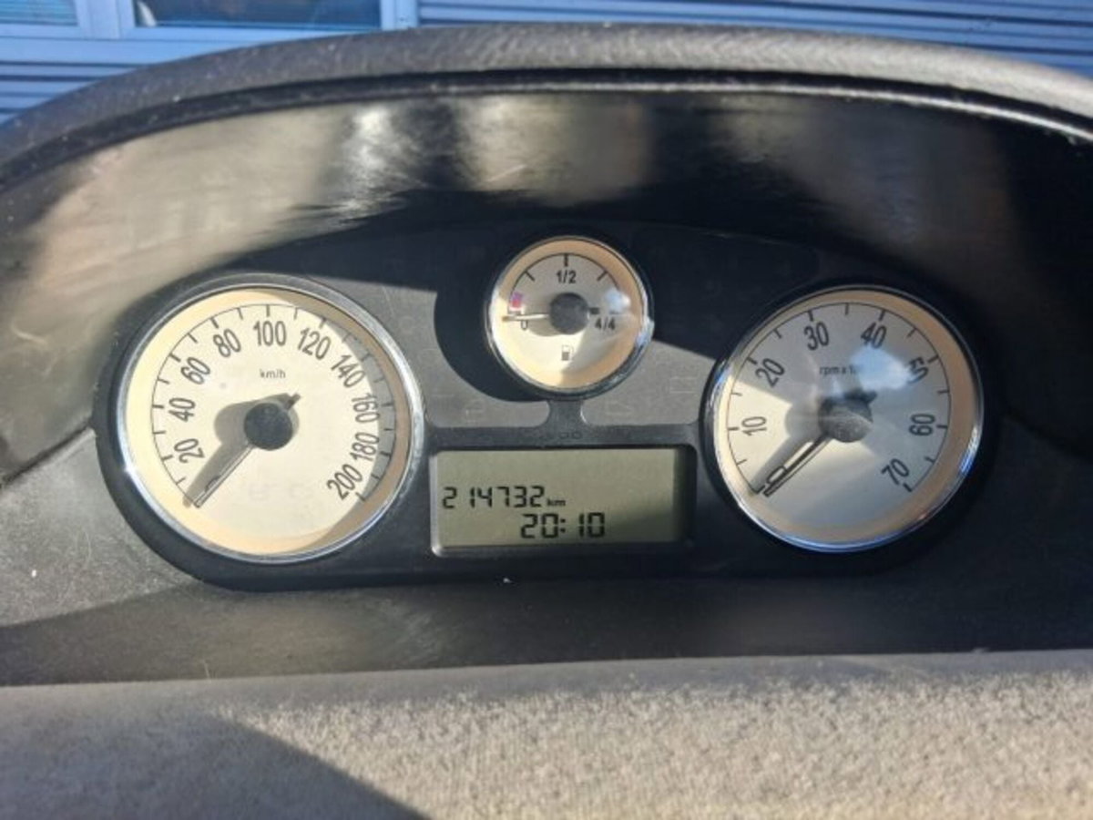 Lancia Ypsilon 1.2 (8)
