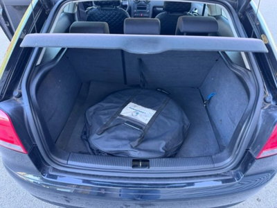 Audi A3 1.6 Attraction (15)