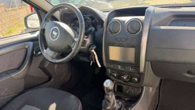 Dacia Duster 1.5 dCi 90CV Start&Stop 4x2 Prestige (5)