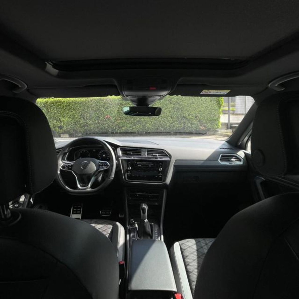 Volkswagen Tiguan Allspace 2.0 TDI SCR DSG 4MOTION R-Line (10)