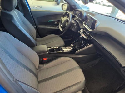 Peugeot 2008 motore elettrico 136 CV Allure Pack (10)