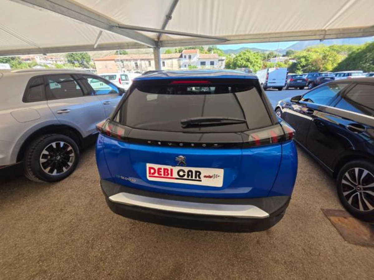 Peugeot 2008 motore elettrico 136 CV Allure Pack (5)