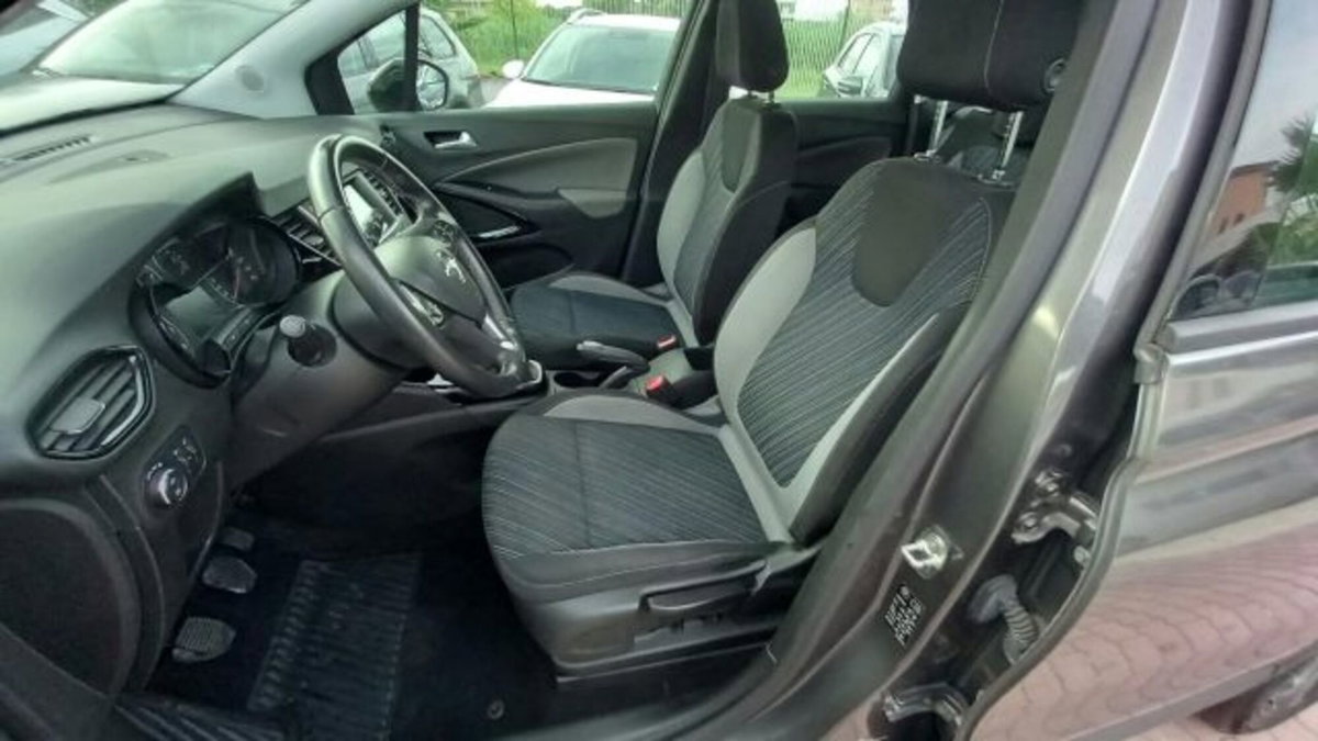 Opel Crossland X 1.5 ECOTEC D 102 CV Start&Stop 120 Anniversary (9)