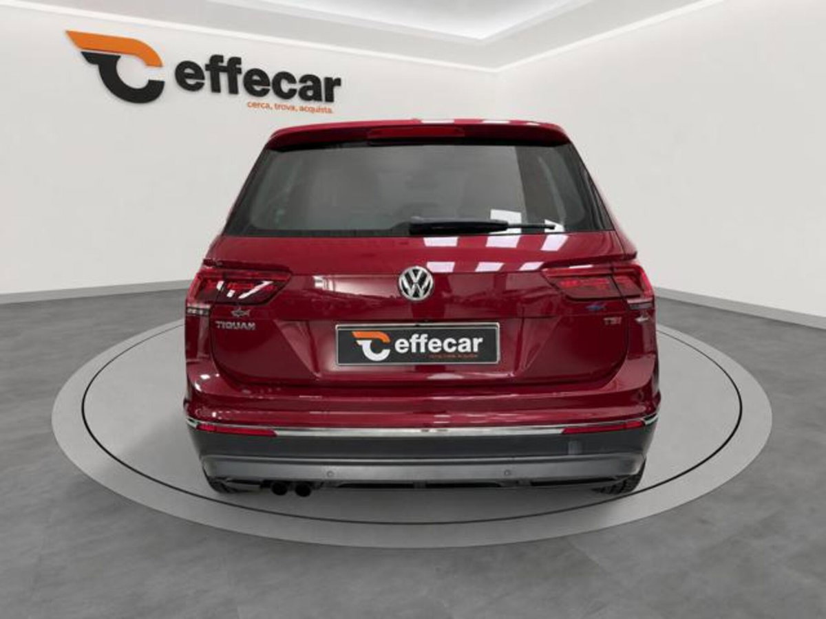 Volkswagen Tiguan 1.4 TSI 150 CV DSG Executive ACT BlueMotion Tech. (5)