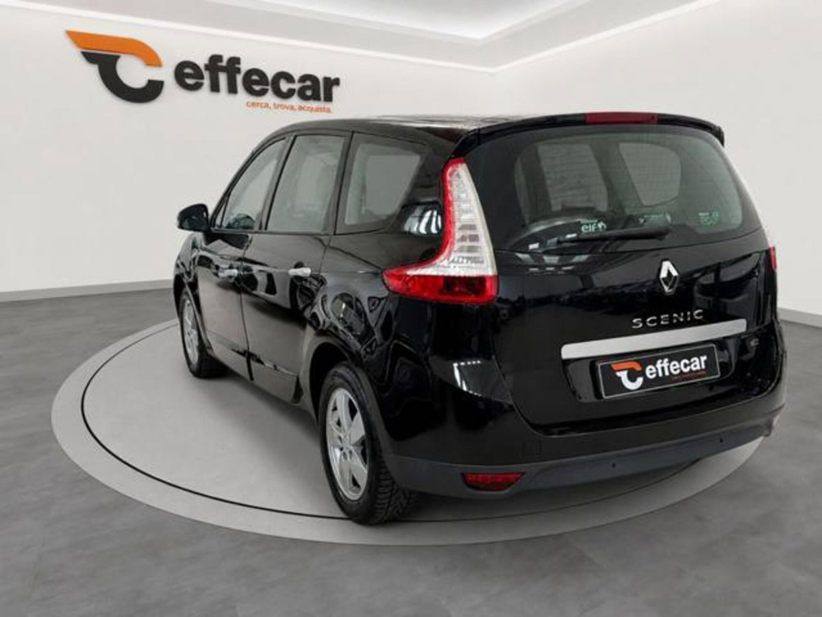 Renault Scenic E-Tech Electric 1.5 dCi 110CV Luxe (4)