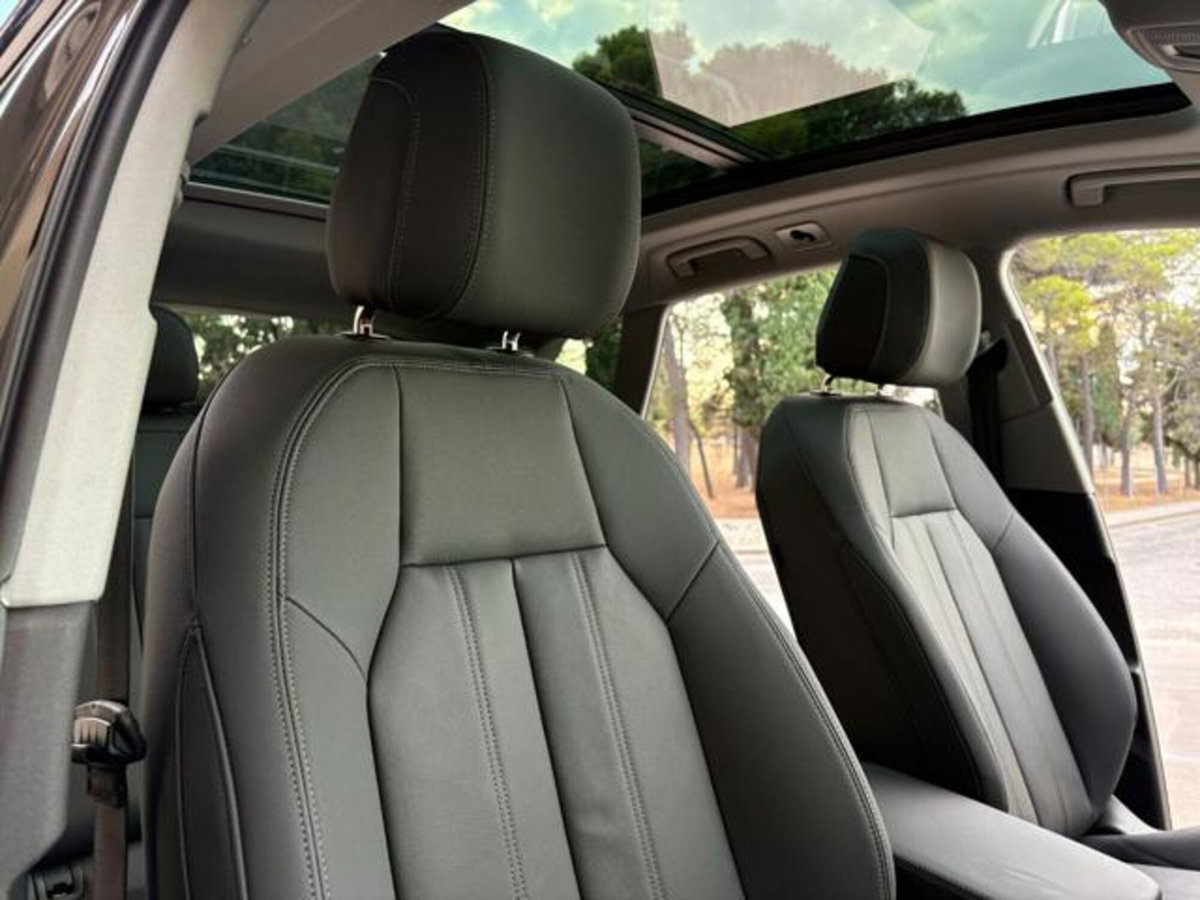 Audi Q5 40 TDI 204 CV quattro S tronic Business (12)