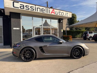 Porsche 718 Cayman  Cayman 2.0 300cv (14)
