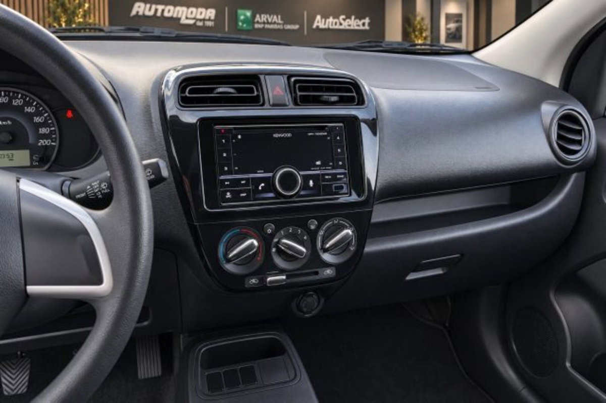 Mitsubishi Space Star 1.2 bi-fuel GPL Intense SDA (10)