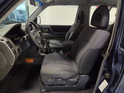 Mitsubishi Pajero 2.5 TDI 3p. GL (8)