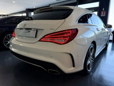 Mercedes-Benz CLA Shooting Brake 220 d Automatic Premium (3)