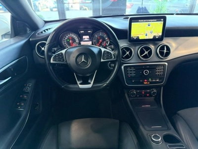 Mercedes-Benz CLA Shooting Brake 220 d Automatic Premium (7)