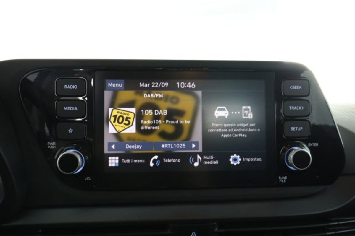 Hyundai i20 1.0 T-GDI 48V iMT ConnectLine (9)
