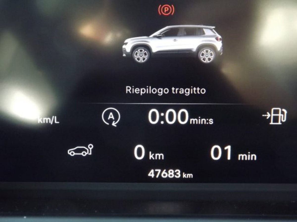 Jeep Avenger 1.2 turbo Summit fwd 100cv (11)