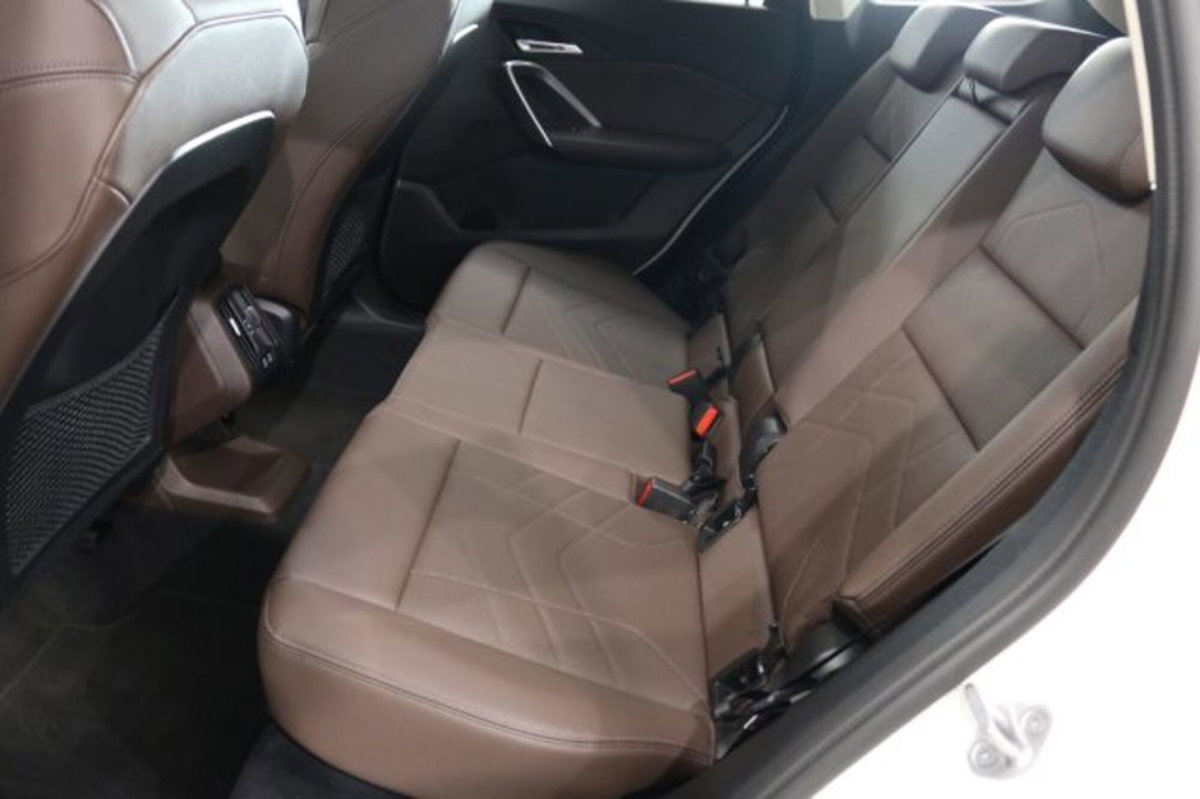 BMW X1 sDrive 18d xLine (12)
