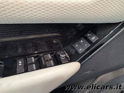 Land Rover Range Rover Velar 2.0D I4 240 CV R-Dynamic S (10)