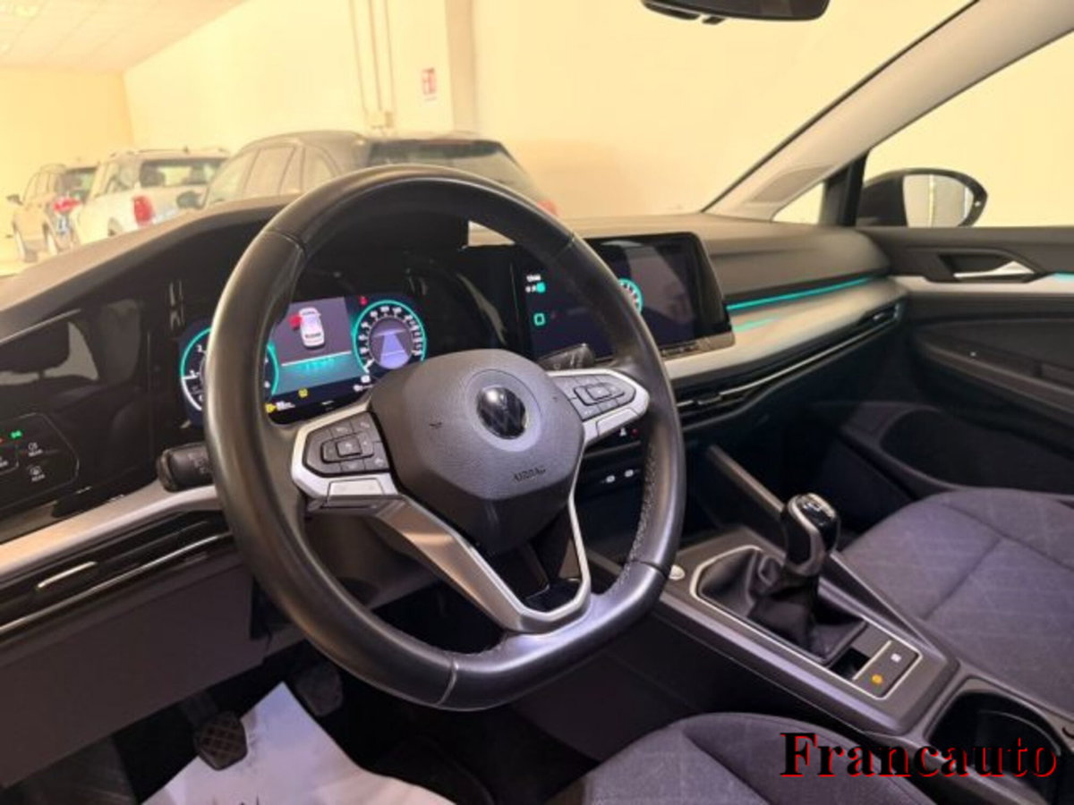 Volkswagen Golf 2.0 TDI SCR Life (8)