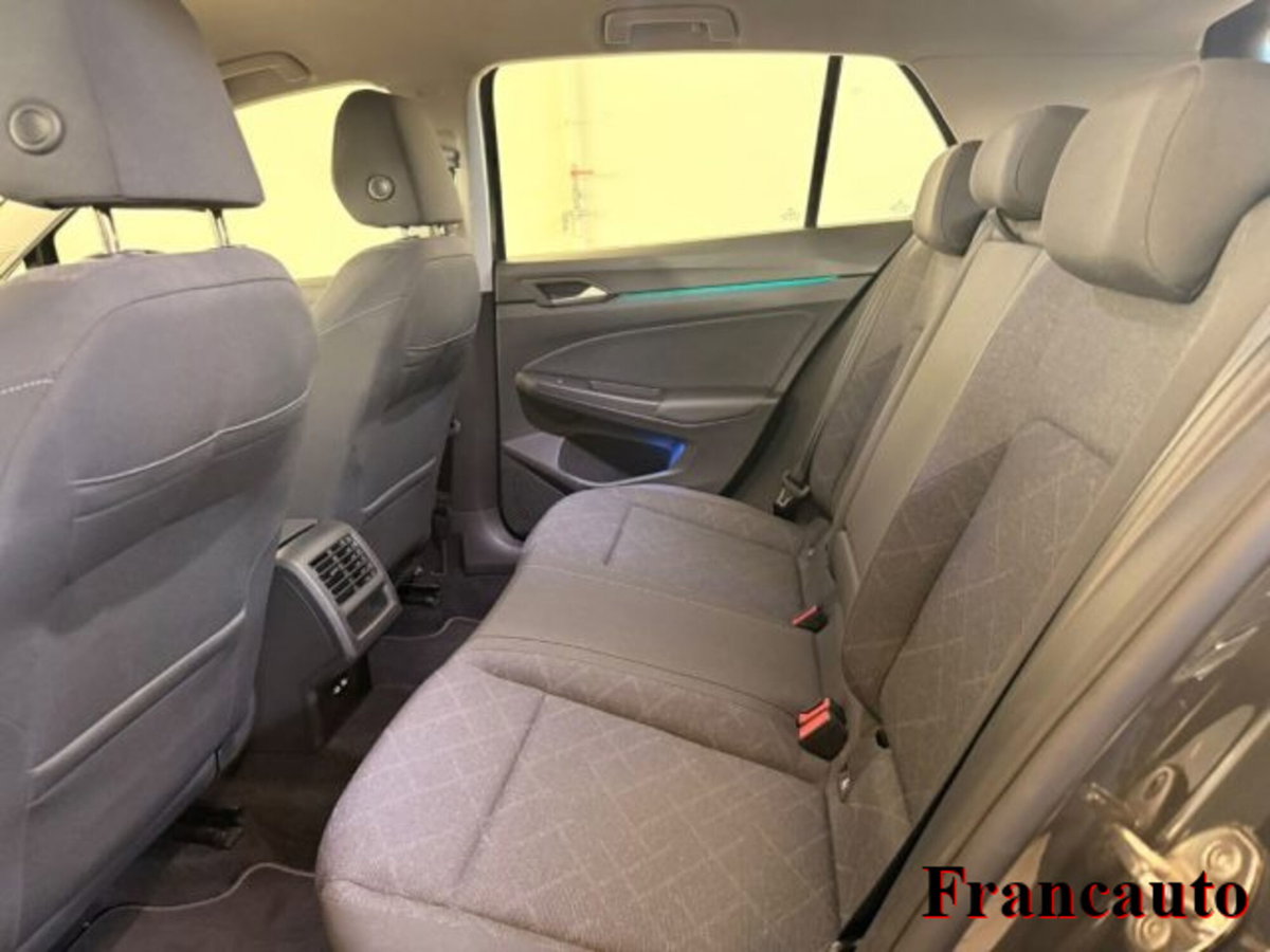 Volkswagen Golf 2.0 TDI SCR Life (9)