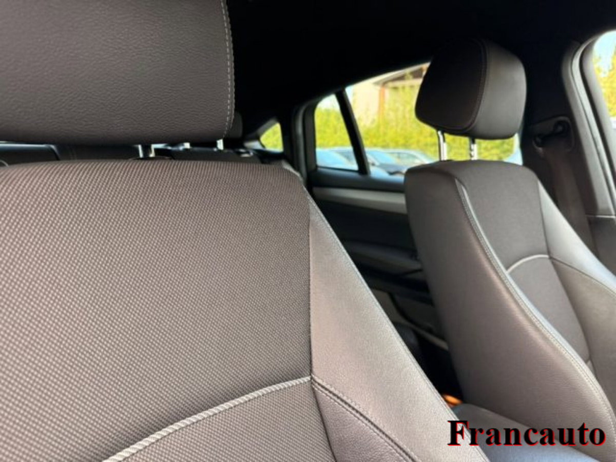 BMW X4 xDrive20d Msport (9)