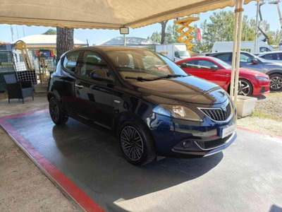 Lancia Ypsilon 1.0 FireFly 5 porte S&S Hybrid Ecochic Gold (3)