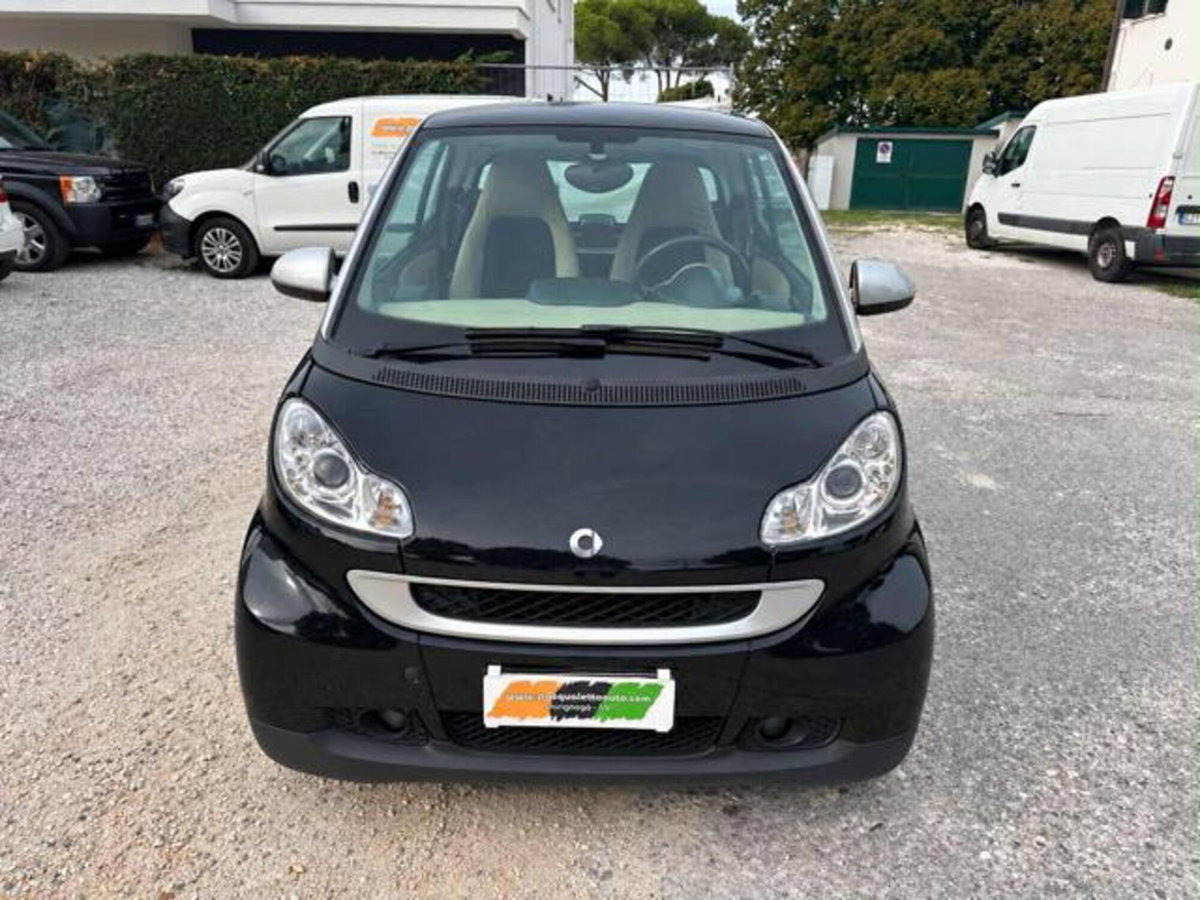 smart Fortwo 1000 52 kW MHD coupé passion (11)