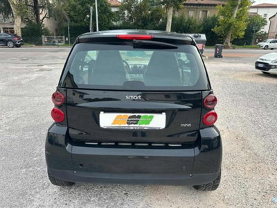smart Fortwo 1000 52 kW MHD coupé passion (12)