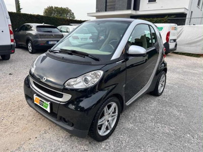 smart Fortwo 1000 52 kW MHD coupé passion (17)