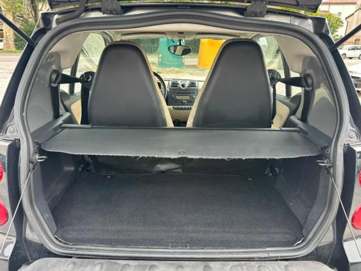 smart Fortwo 1000 52 kW MHD coupé passion (6)