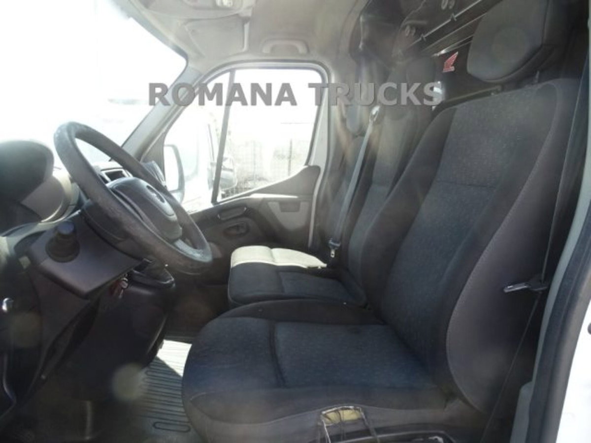 Opel Movano Furgone 30 2.3 CDTI 125CV PC-TN FWD Combi E5 (12)