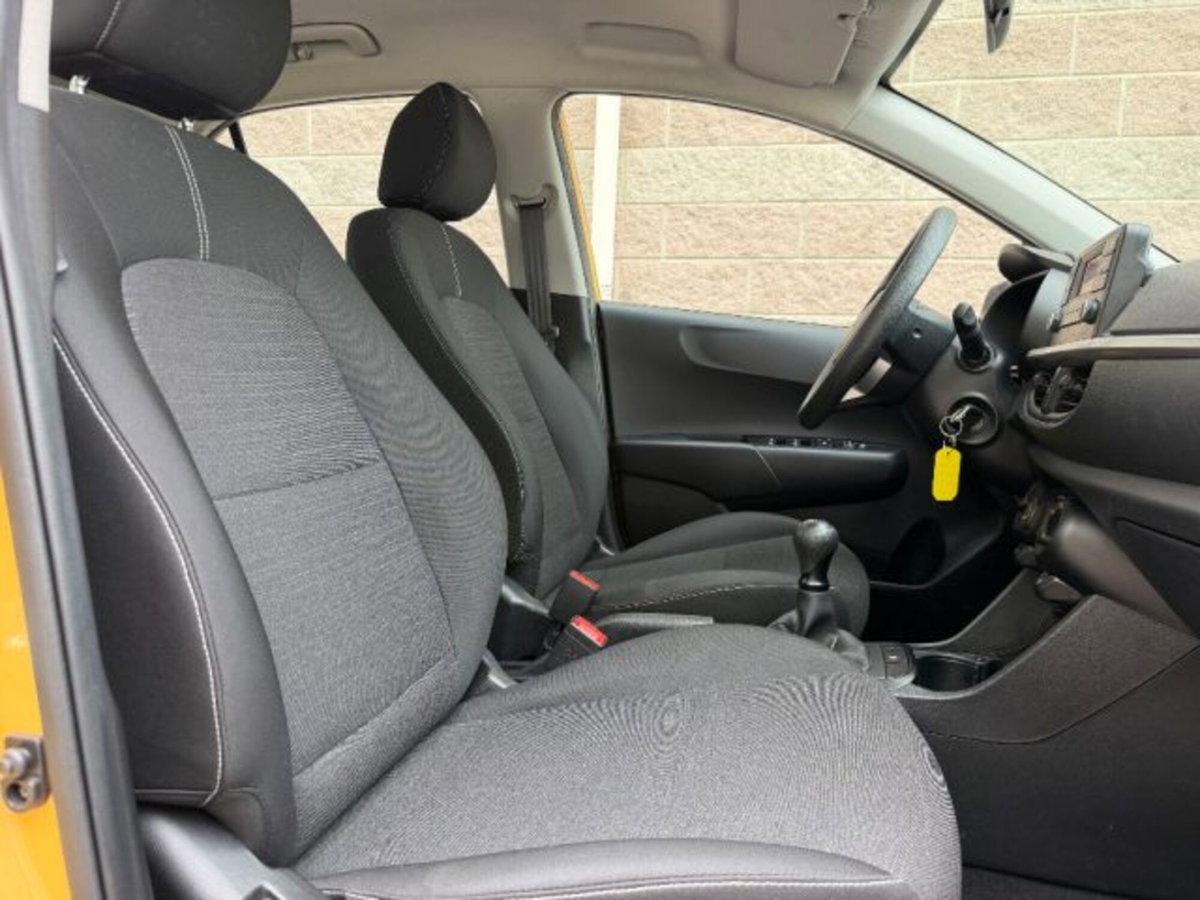 Kia Picanto 1.0 12V 5 porte AMT Style (13)