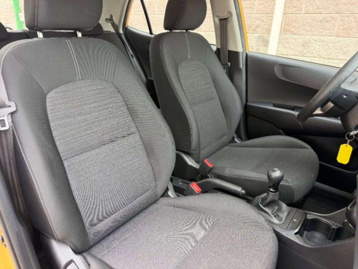 Kia Picanto 1.0 12V 5 porte AMT Style (14)
