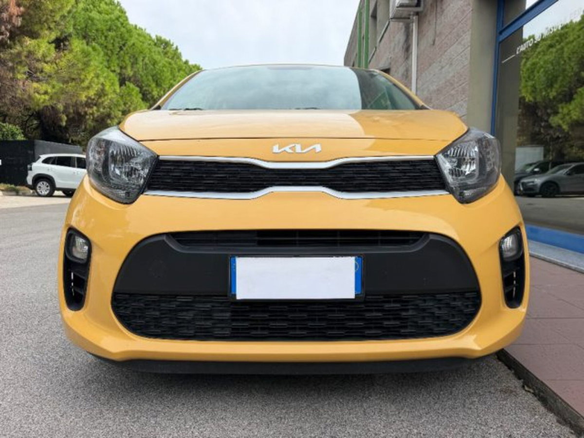 Kia Picanto 1.0 12V 5 porte AMT Style (2)