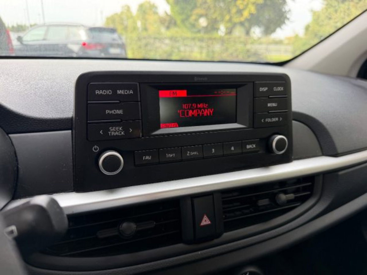 Kia Picanto 1.0 12V 5 porte AMT Style (8)