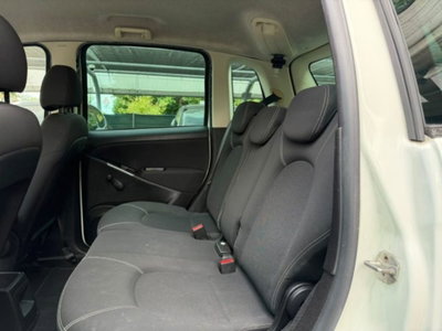 Lancia Musa 1.6 Mjt 120 CV Platinum (12)