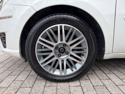 Lancia Musa 1.6 Mjt 120 CV Platinum (15)