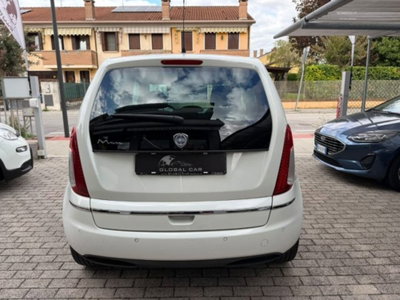 Lancia Musa 1.6 Mjt 120 CV Platinum (6)