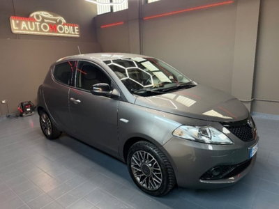 Lancia Ypsilon 1.0 FireFly 5 porte S&S Hybrid Gold Plus (7)
