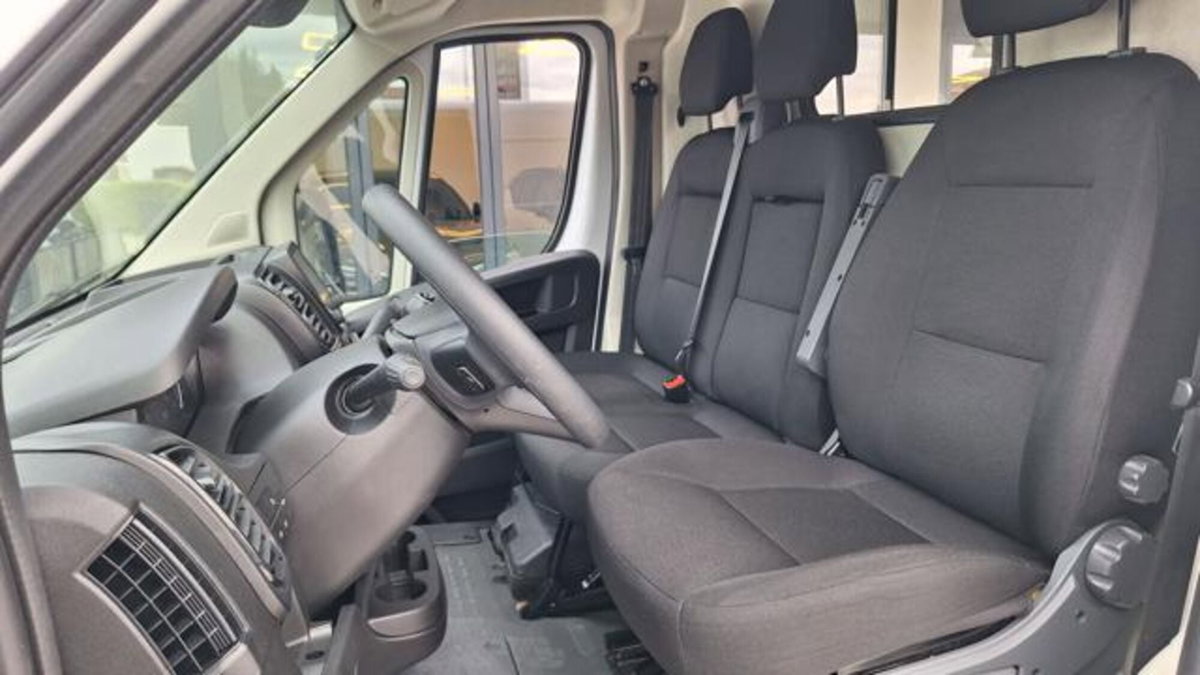Fiat Ducato Furgone 33 2.2 Mjt 140CV AT9 PM-TN Furgone (18)