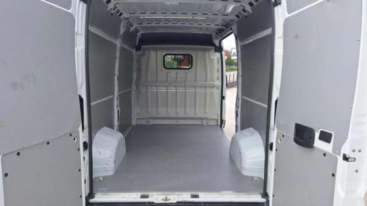 Fiat Ducato Furgone 33 2.2 Mjt 140CV AT9 PM-TN Furgone (2)