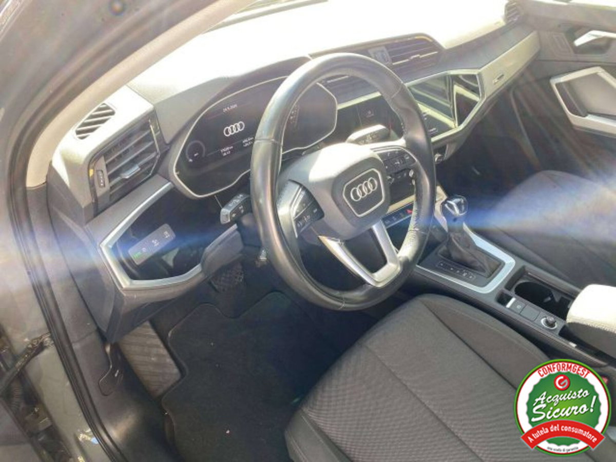 Audi Q3 35 2.0 tdi Business Advanced s-tronic (10)