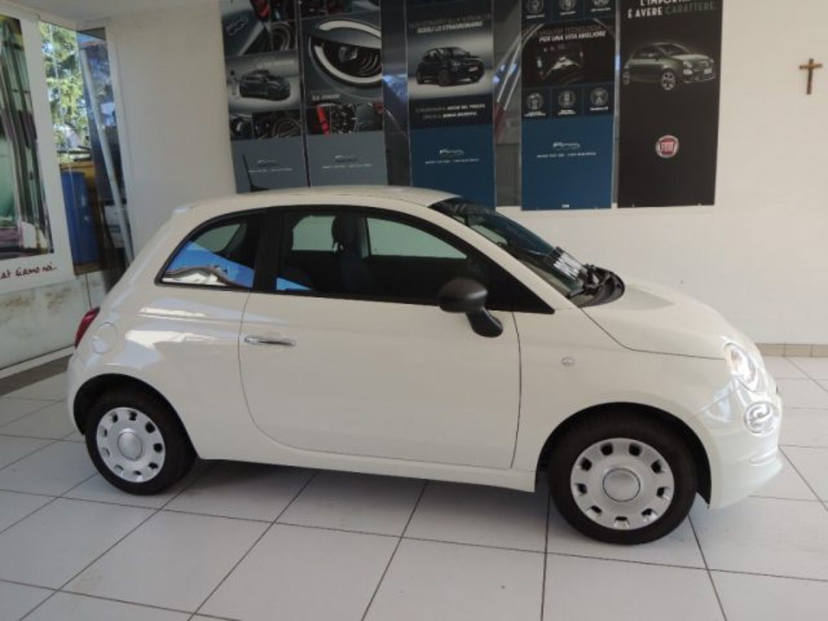 Fiat 500 1.0 Hybrid Club (3)
