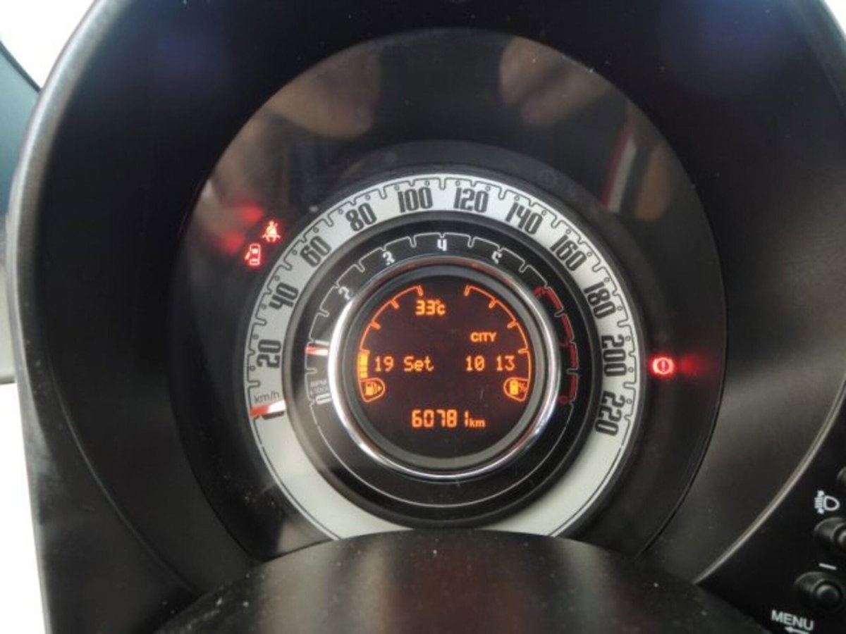 Fiat 500 1.0 Hybrid Club (9)