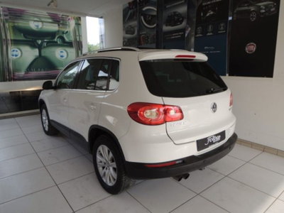 Volkswagen Tiguan 2.0 TDI 140CV 4MOTION DSG Sport & Style (4)