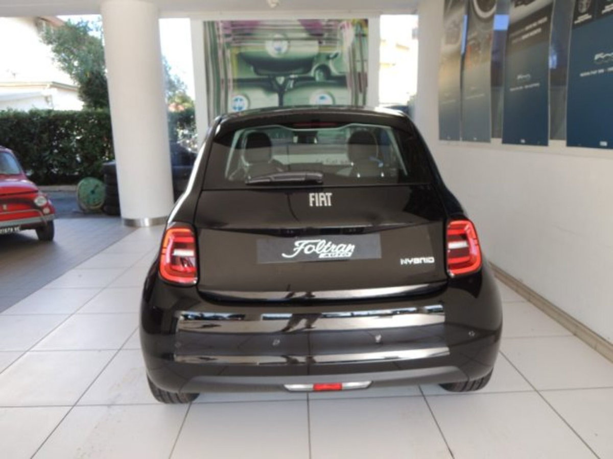 Fiat 500 1.0 hybrid Icon (5)