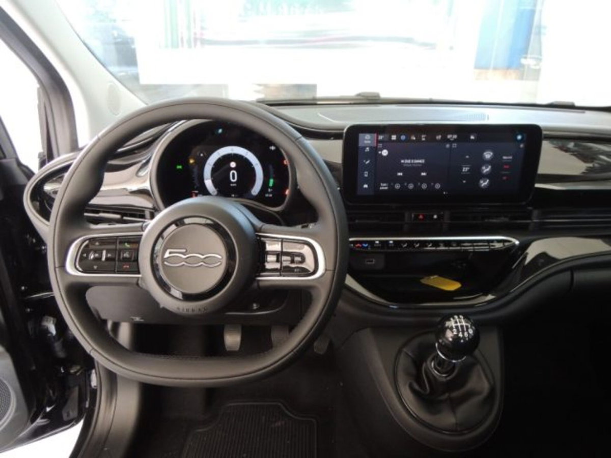 Fiat 500 1.0 hybrid Icon (8)