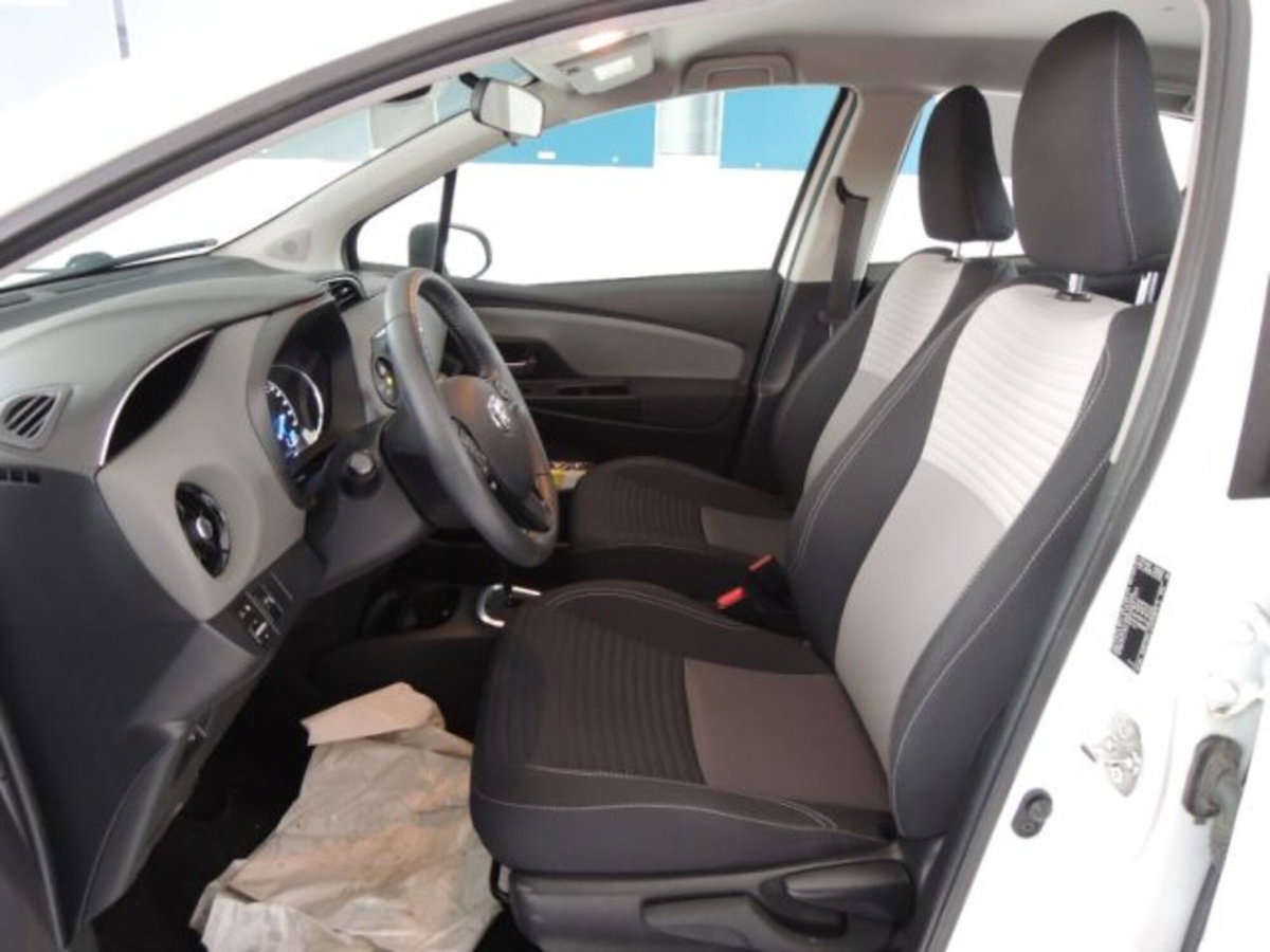 Toyota Yaris Cross 1.5 Hybrid 5p. E-CVT Active (7)
