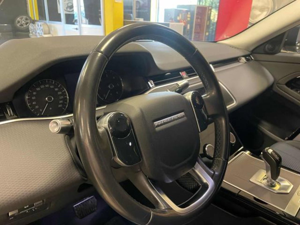 Land Rover Range Rover Evoque 2.0D I4-L.Flw 150 CV (9)